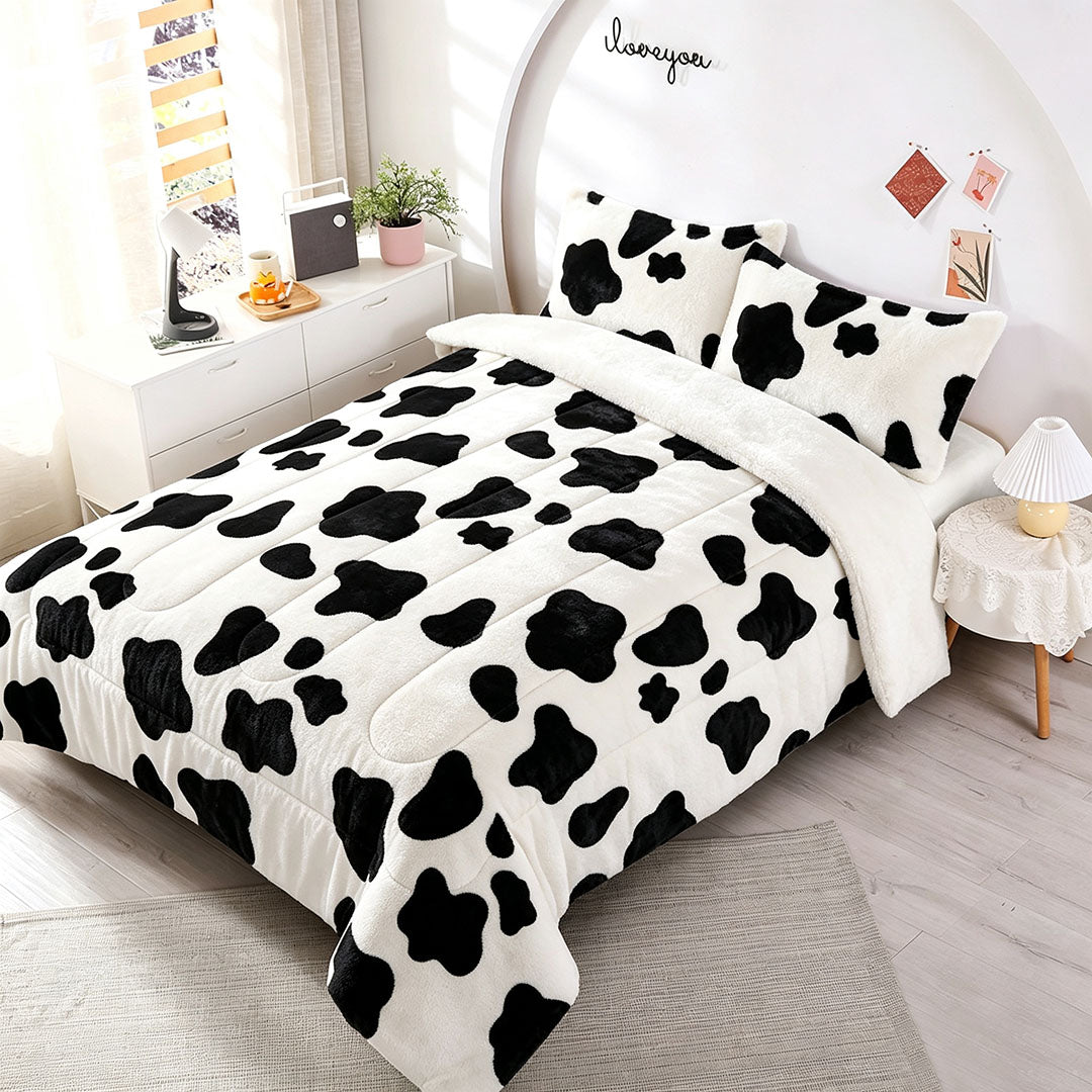 3 Pieces Soft Cow Print Plush Comforter Set for Fall & Winter