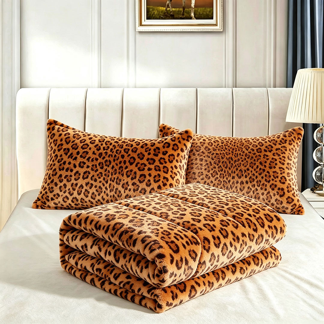 3 Pieces Soft Leopard Print Plush Comforter Set for Fall & Winter