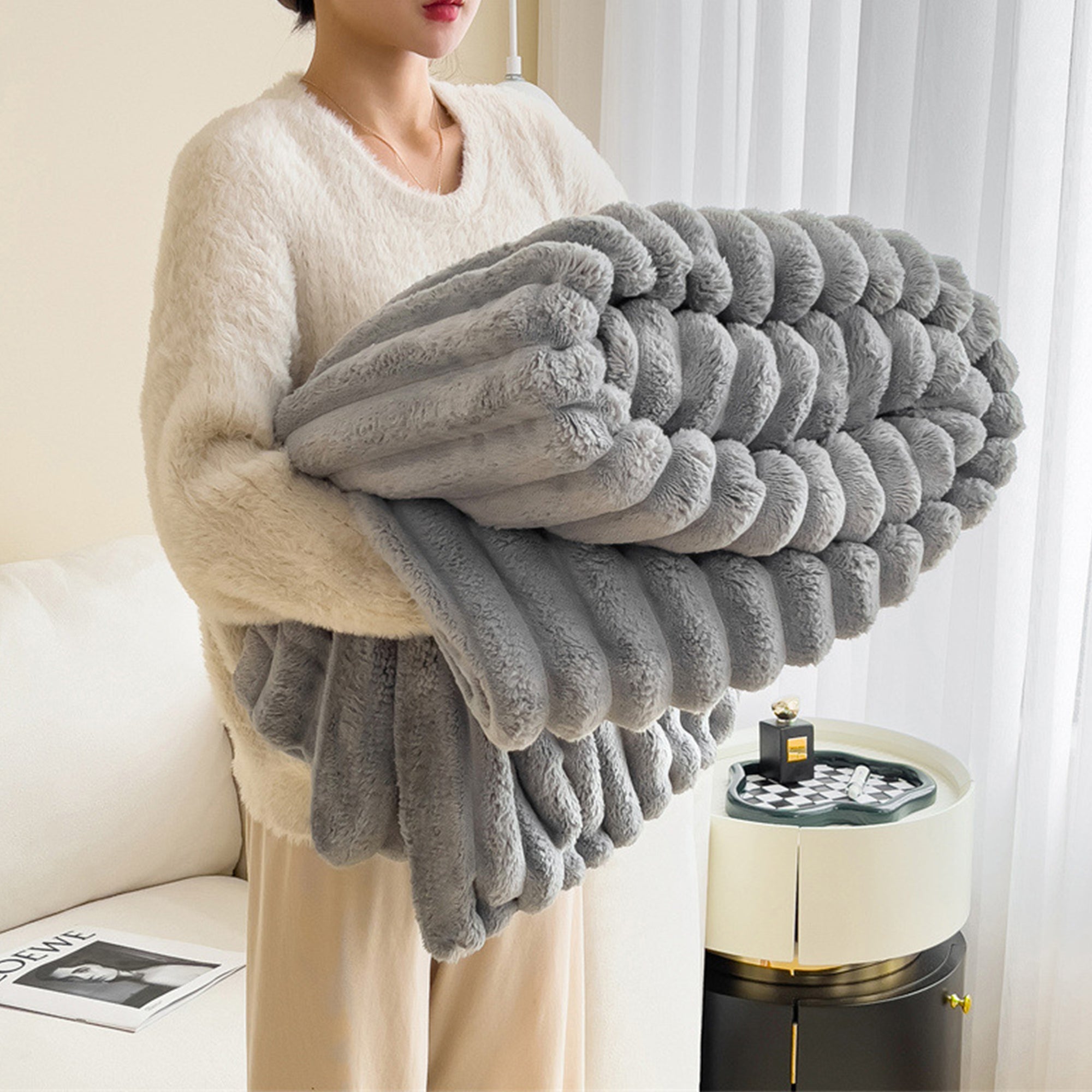 Fluffy Soft Warm Faux Rabbit Blanket