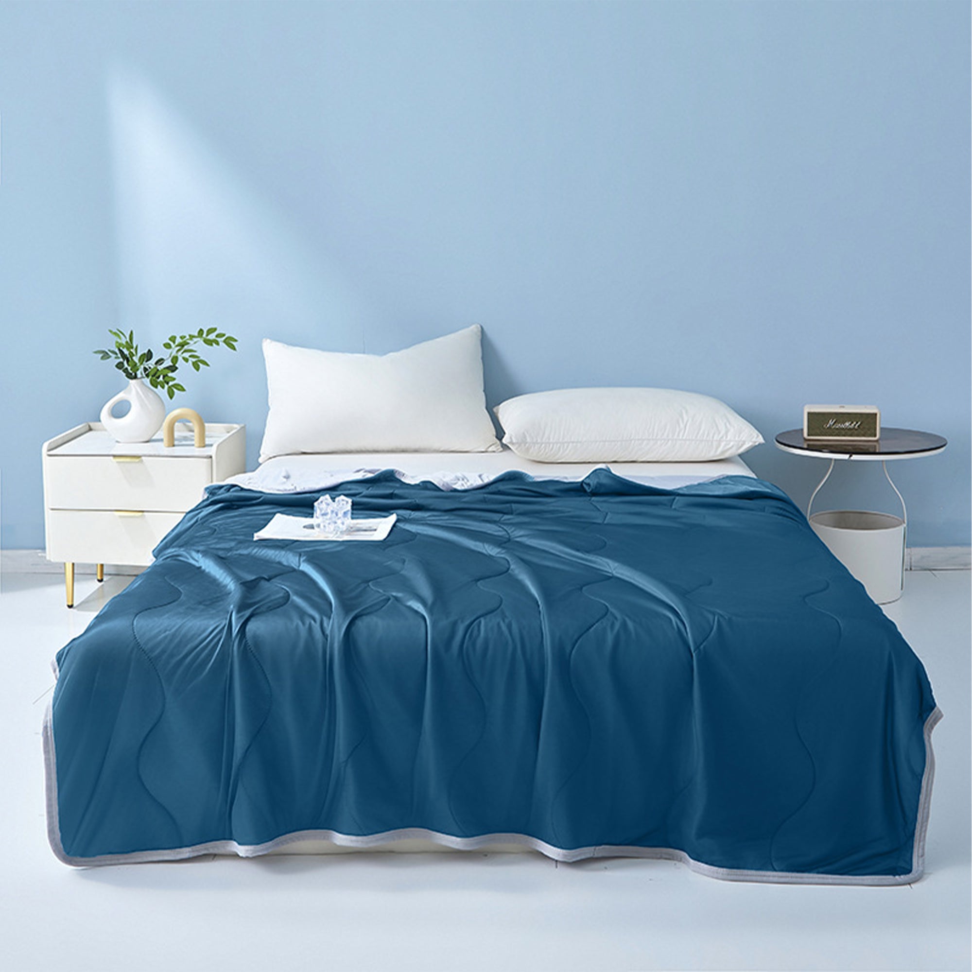 Long Lasting Cool Feel Super Soft Summer Air Conditioner Quilt Cooling Blanket