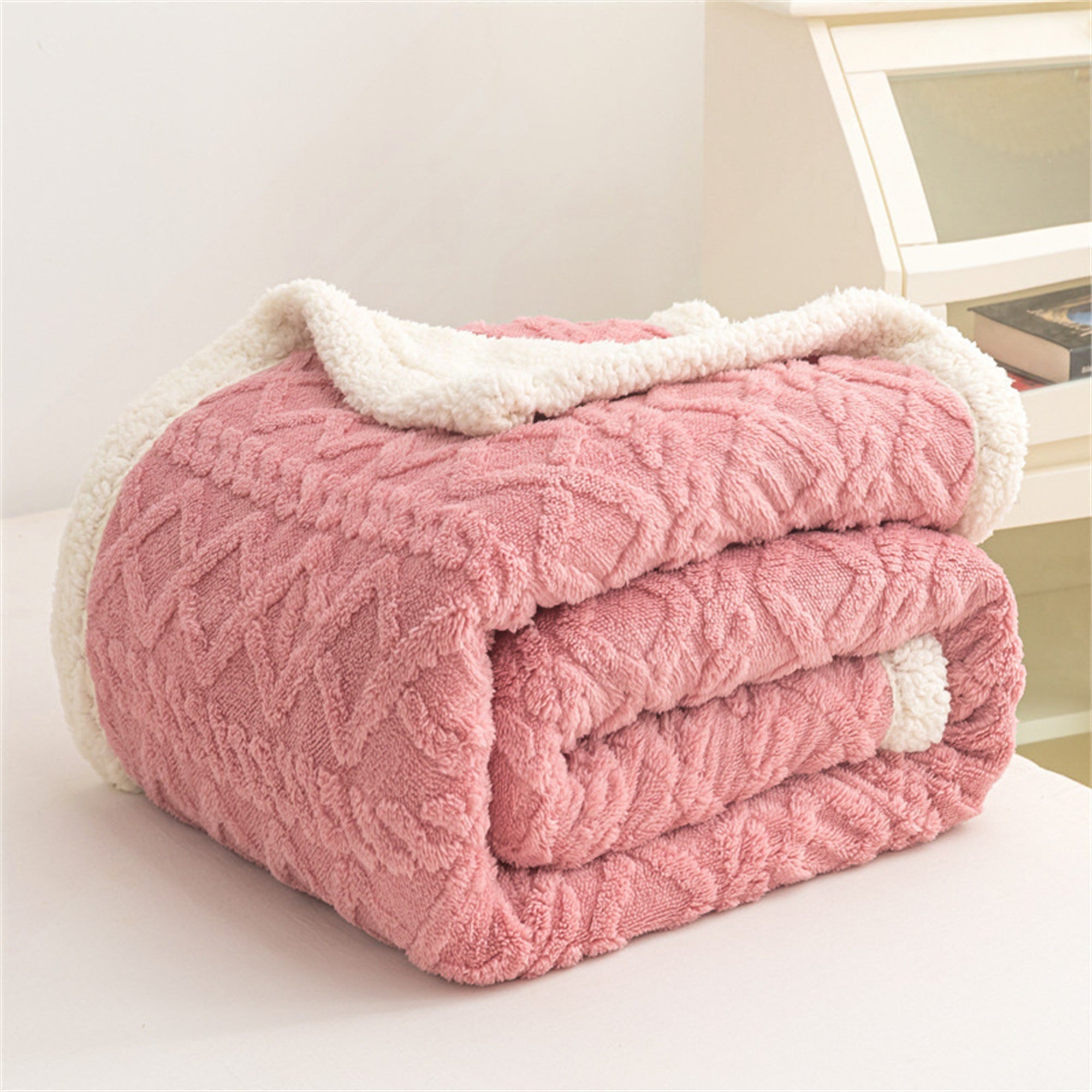Super Soft 3D Carved Fleece & Sherpa Blanket