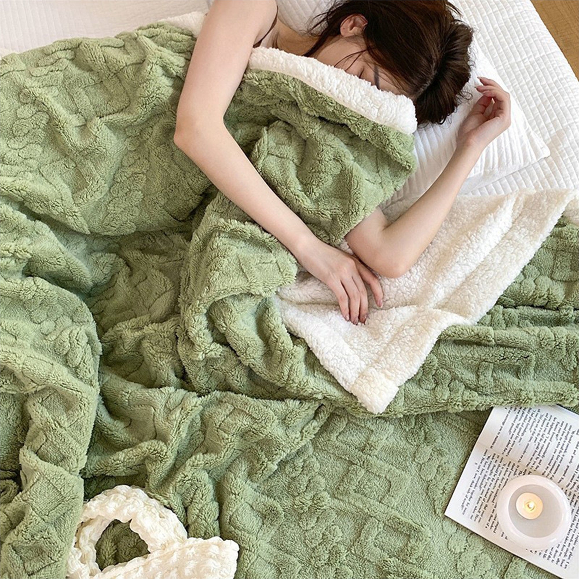 Super Soft 3D Carved Fleece & Sherpa Blanket