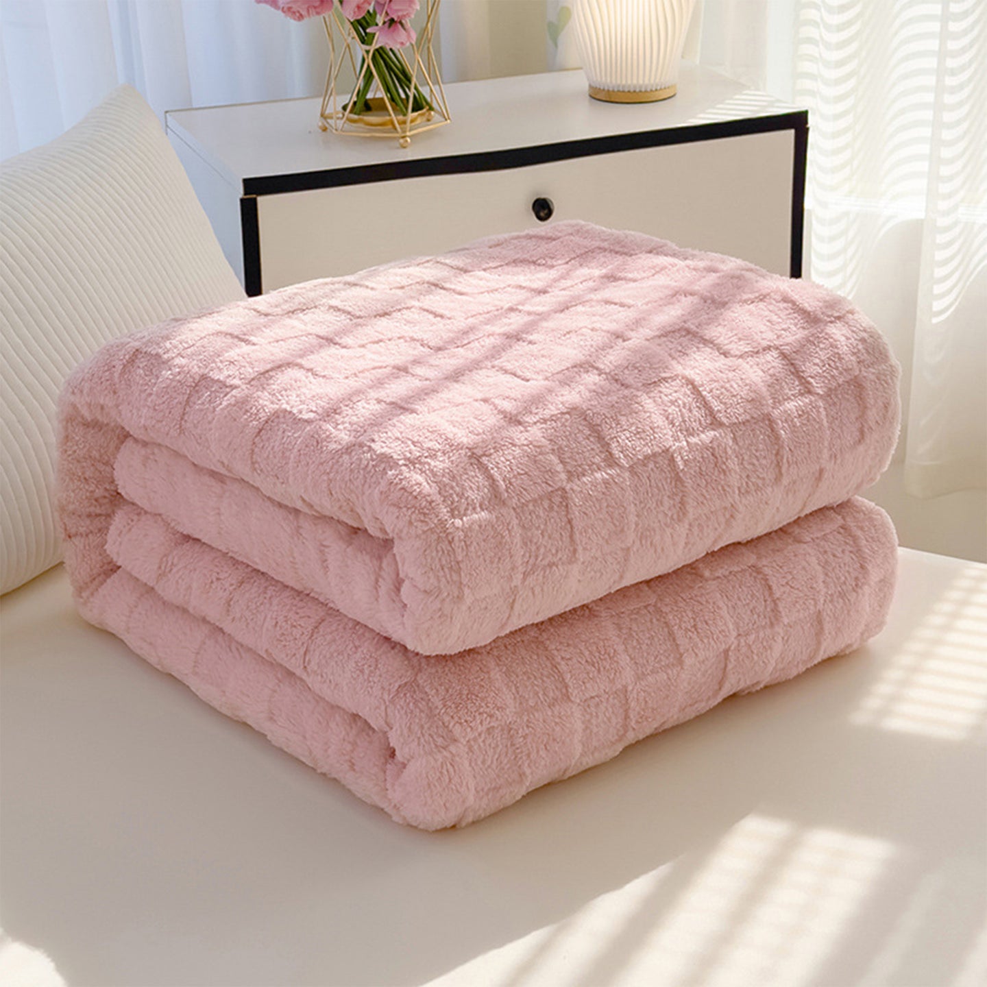 3D Carved Cloud-Soft Blanket — Luxury Throw with Pet-Friendly Durability