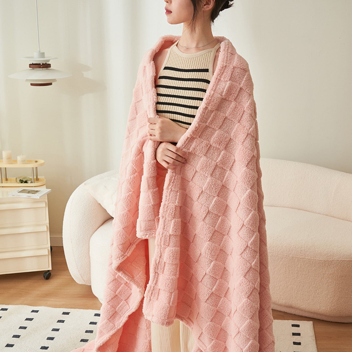 3D Carved Cloud-Soft Blanket — Luxury Throw with Pet-Friendly Durability