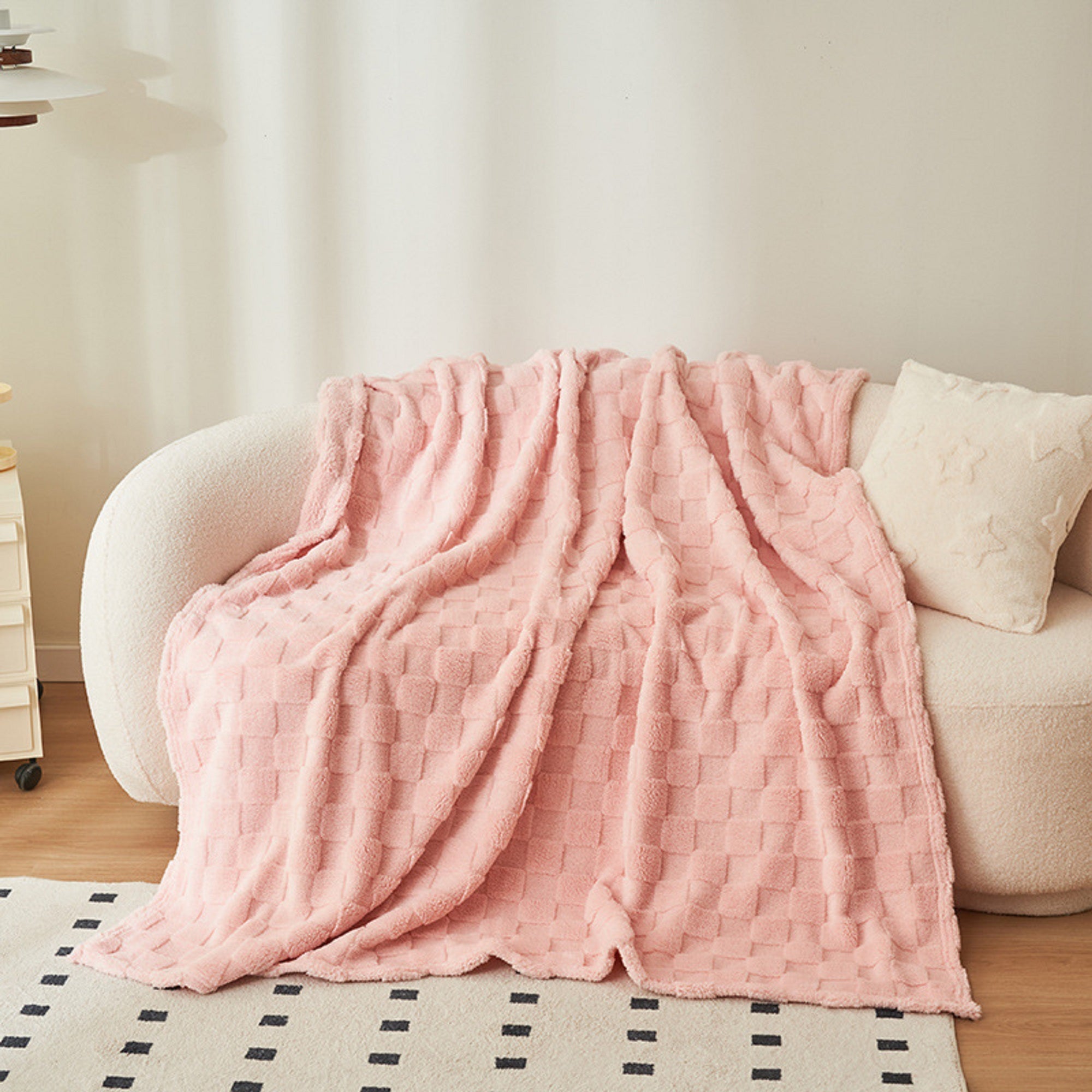 3D Carved Cloud-Soft Blanket — Luxury Throw with Pet-Friendly Durability