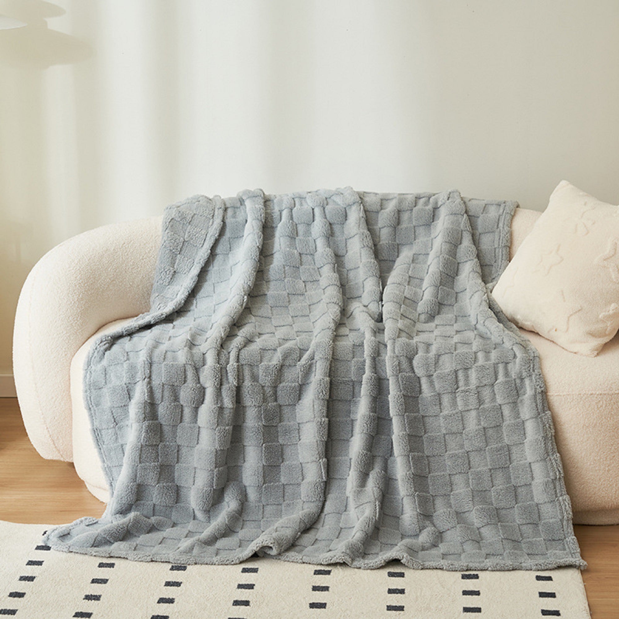 3D Carved Cloud-Soft Blanket — Luxury Throw with Pet-Friendly Durability