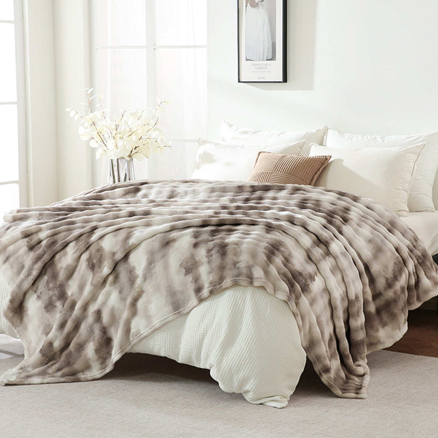 Cloud-Soft Tie-Dye Flannel Throw Blanket For Multi-Scene Comfort