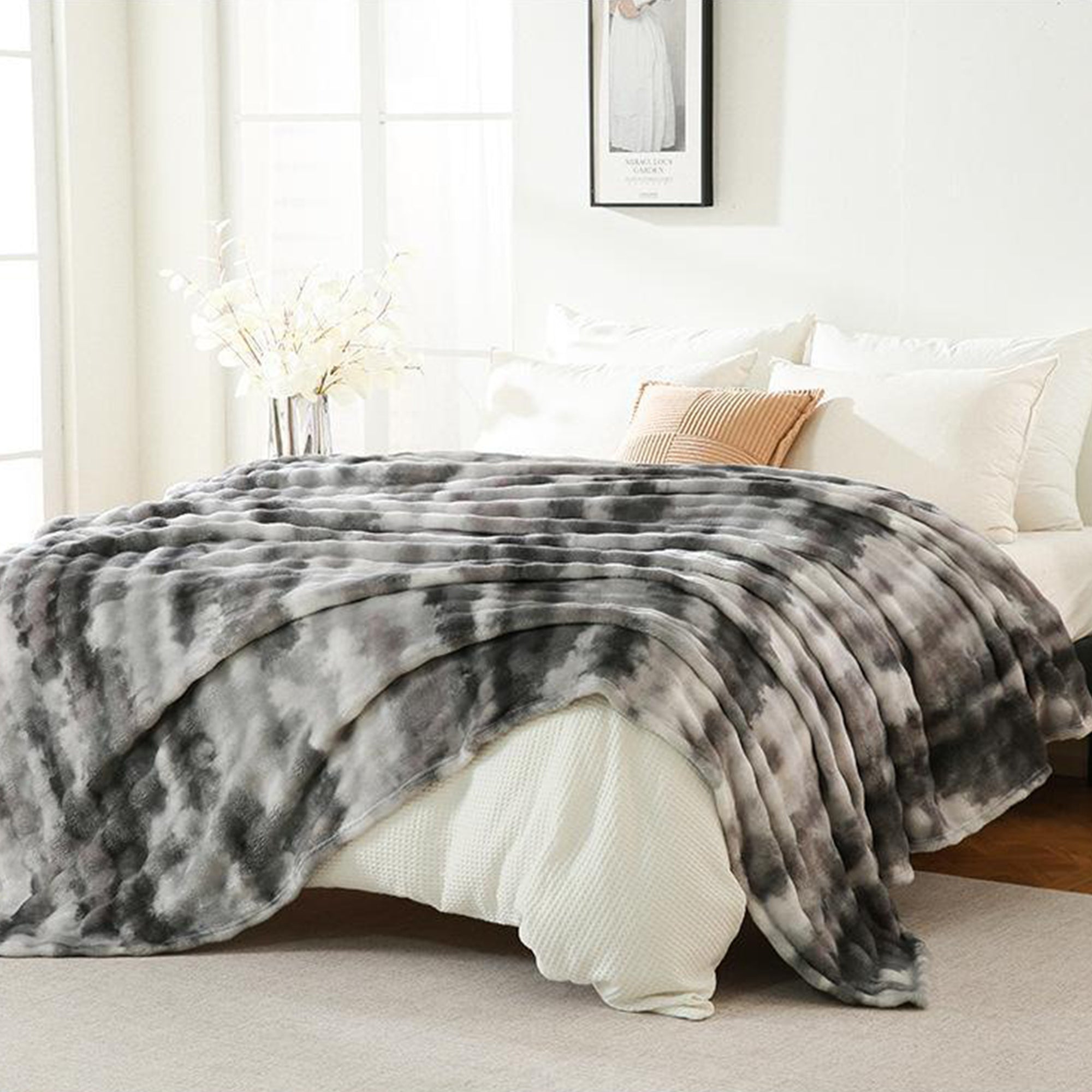 Cloud-Soft Tie-Dye Flannel Throw Blanket For Multi-Scene Comfort