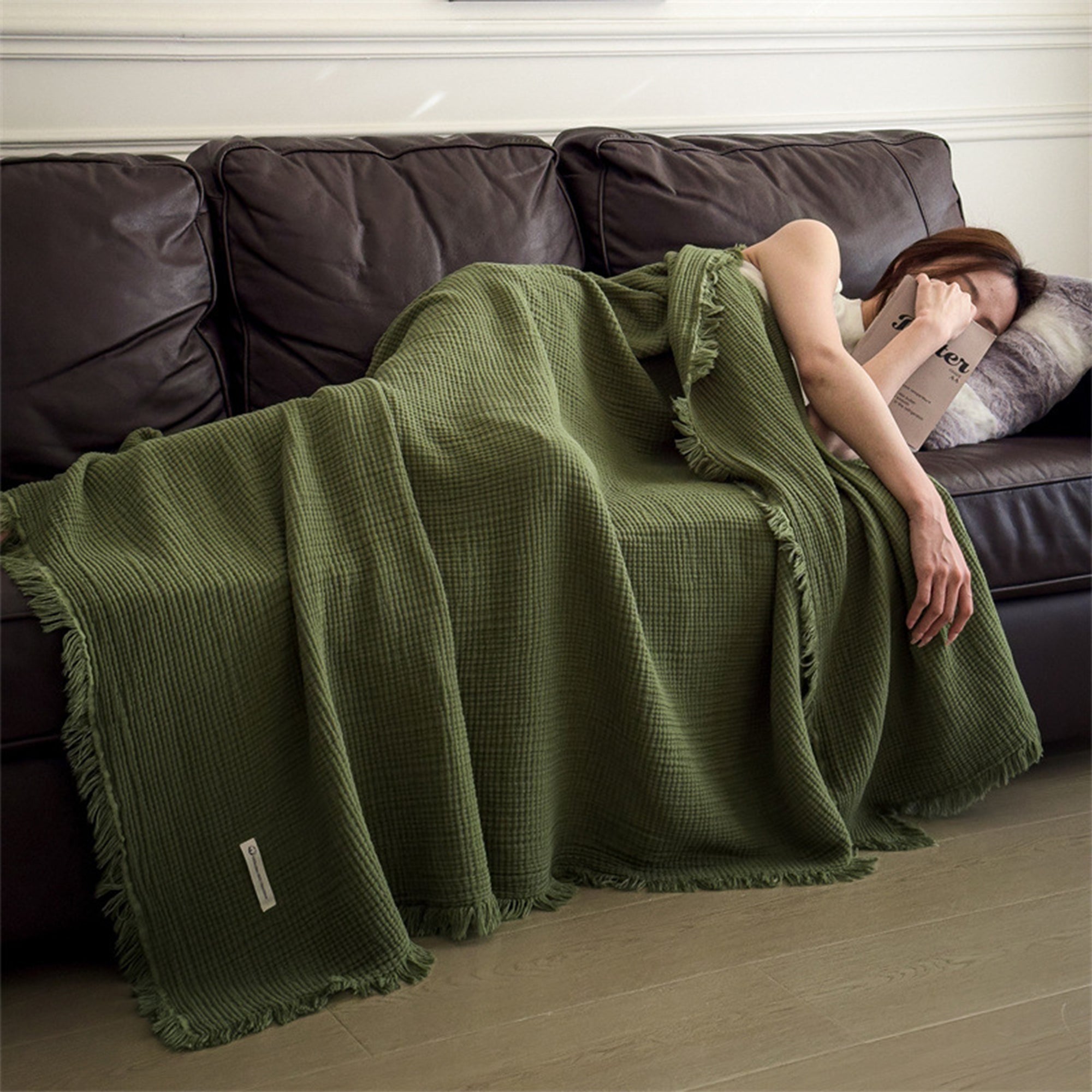 Cotton Waffle Knit Throw Blanket with Fringe – Boho Couch Cover & Cozy Quilt