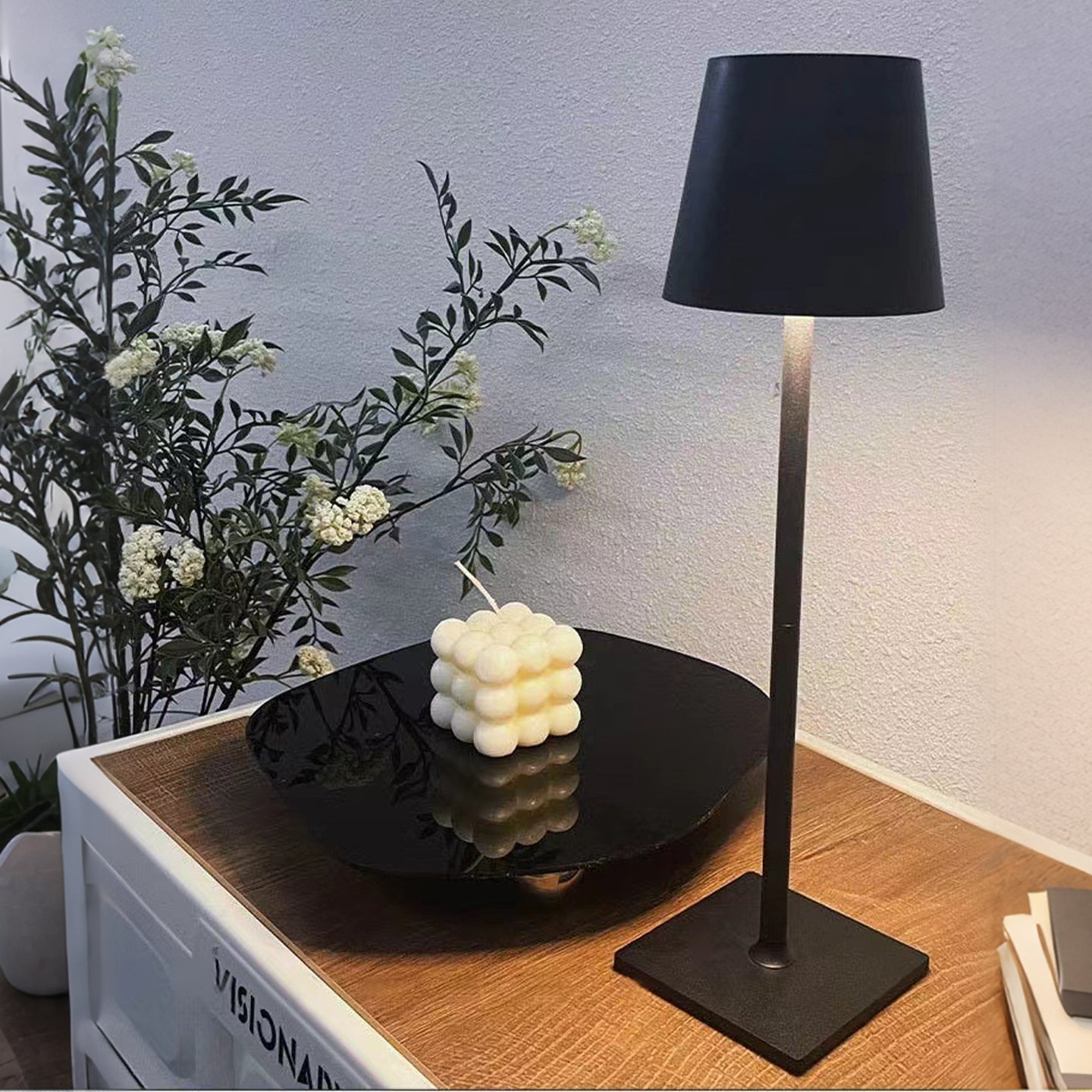 Minimalist Slim Metal Desk Lamp - Rechargeable Cordless LED Light