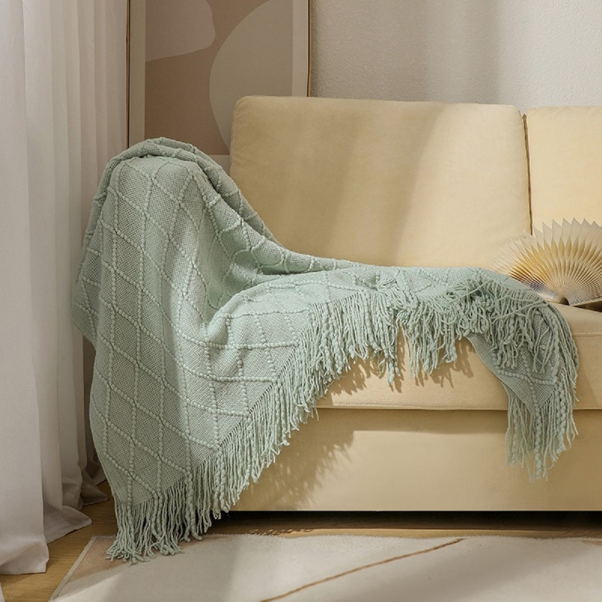 Textured Diamond Knitted Throw Blanket with Fringe Tassels