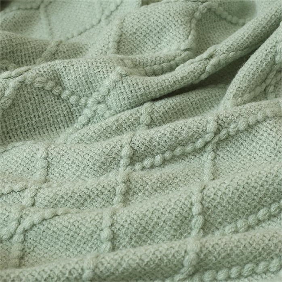 Textured Diamond Knitted Throw Blanket with Fringe Tassels