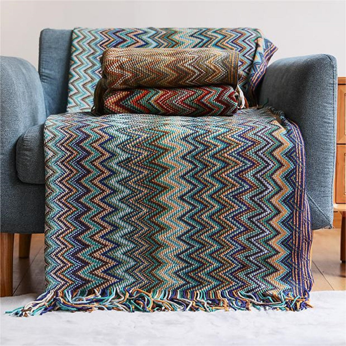 Boho Chevron Knitted Throw Blanket with Fringe Tassels