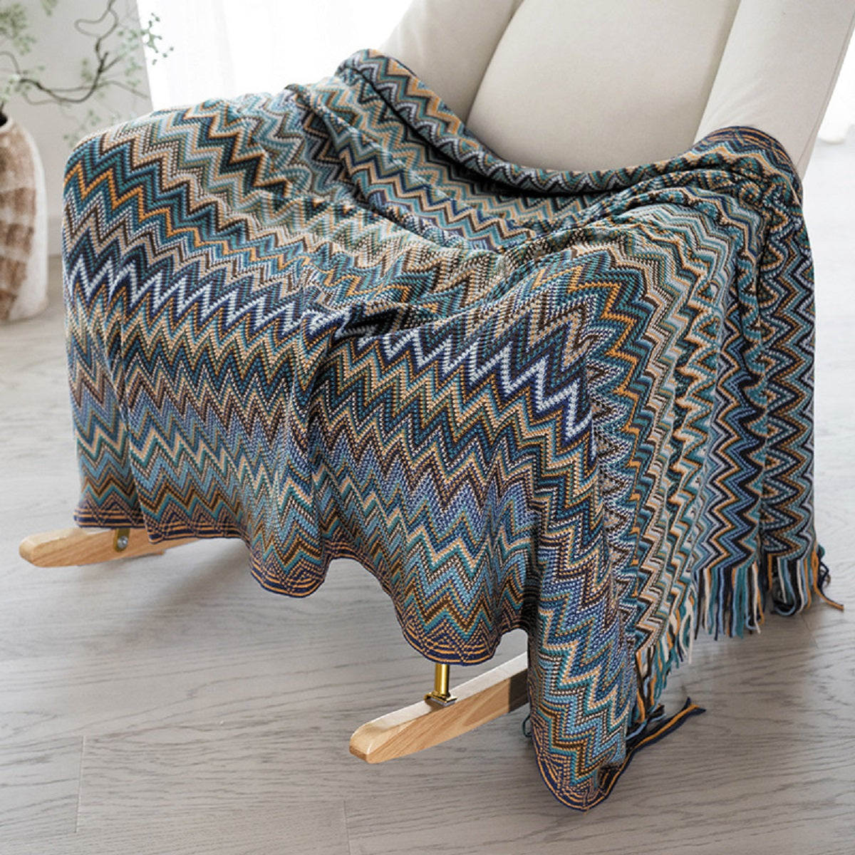 Boho Chevron Knitted Throw Blanket with Fringe Tassels